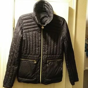 Michael Kors jacket with hold mk charm an gold zip